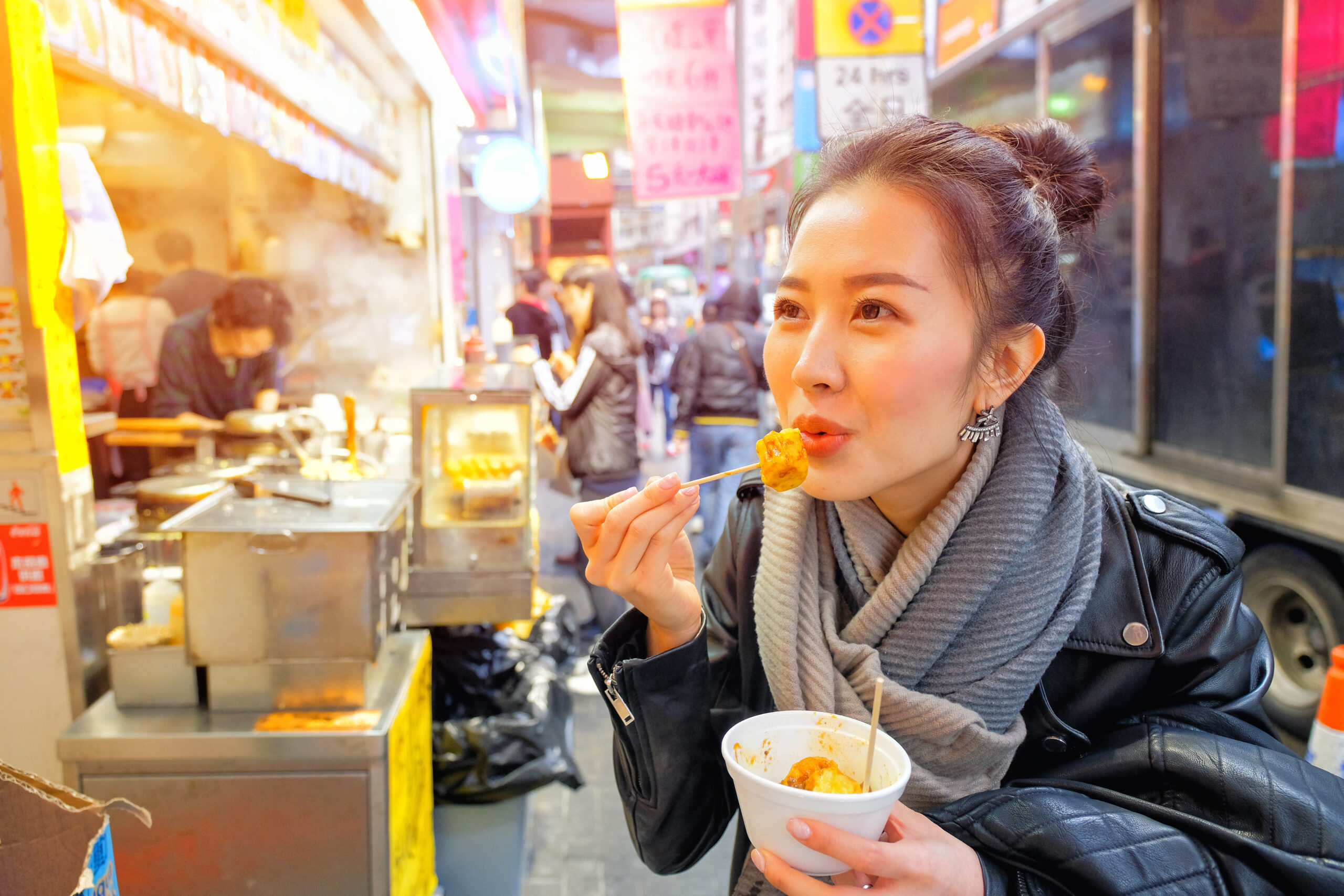 Découvrir la street food à Hong Kong